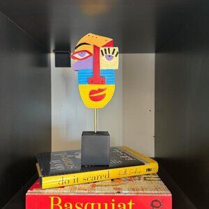 Handcrafted Statues Resin Abstract Sculpture for Home Décor Figurines Decoration